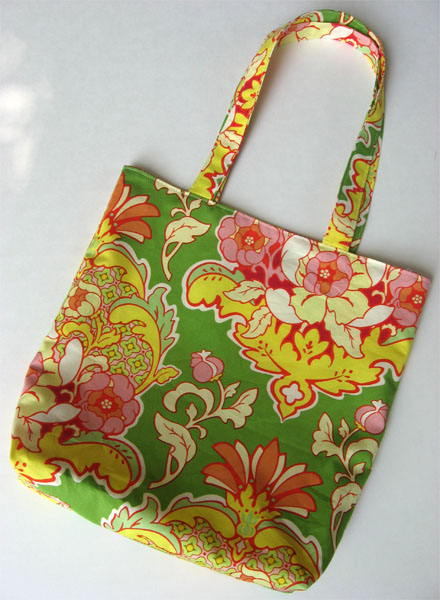 How to make a simple (reversible) tote bag