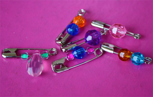 beaded safety pins for bracelets 