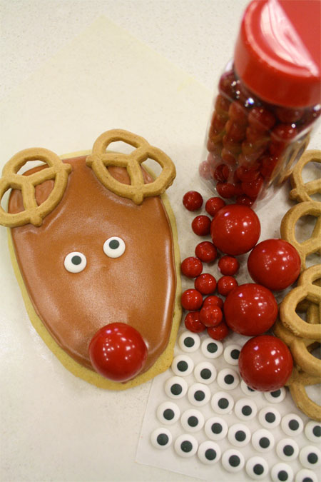 Reindeer Cookie Tutorial 10