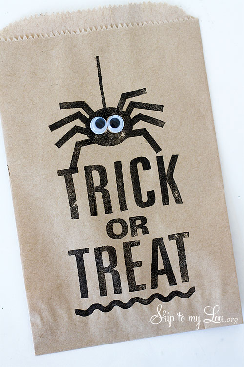 Trick or Treat Spider favor bag