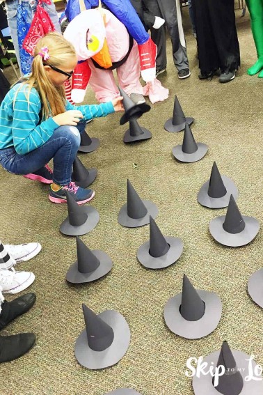 child playing Halloween memory game