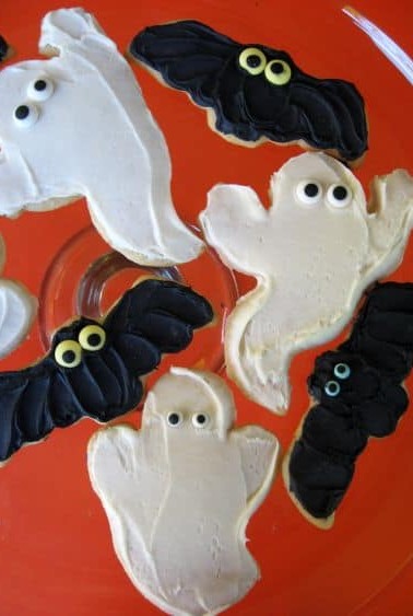 spooky-sugar-cookies.jpg
