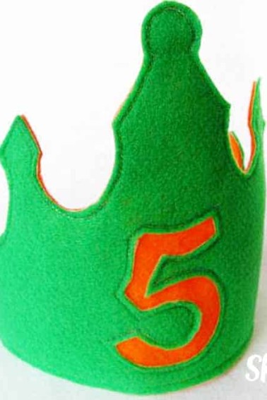 DIY birthday crown