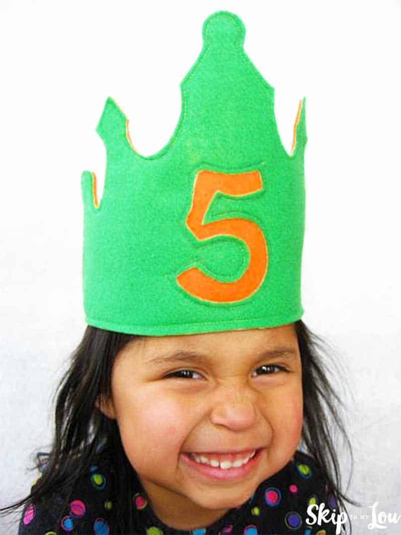 birthday crown