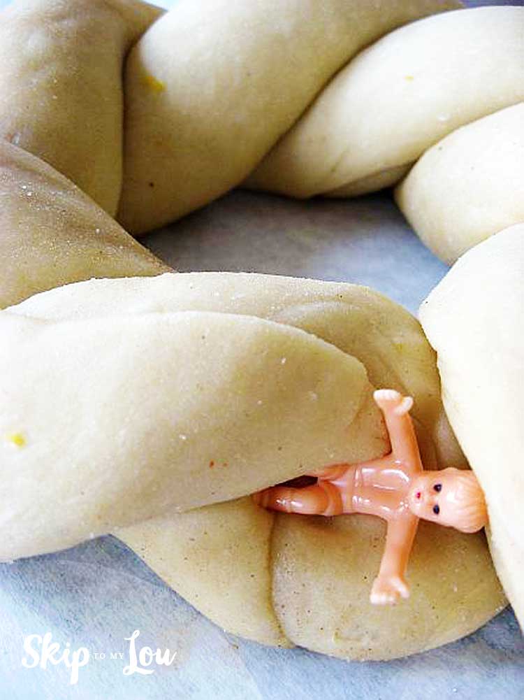hiding baby inside dough before baked