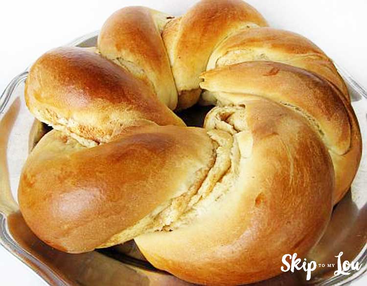 baked king cake without frosting