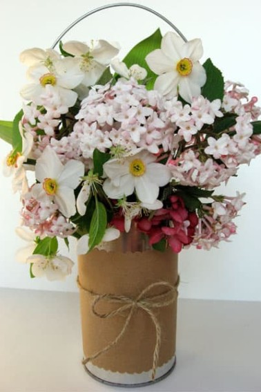 recycled may day basket in can