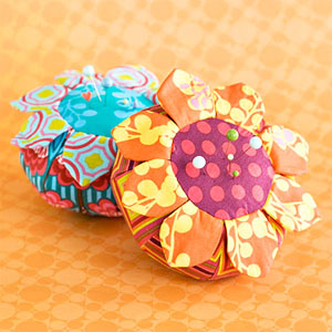 AnnaMariaHornerpincushion