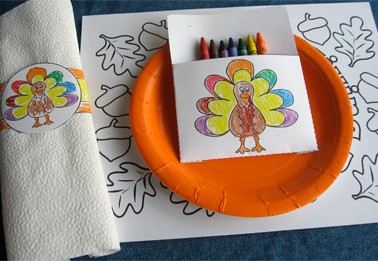 Kids-Thanksgiving-Table-Free-Printables.jpg
