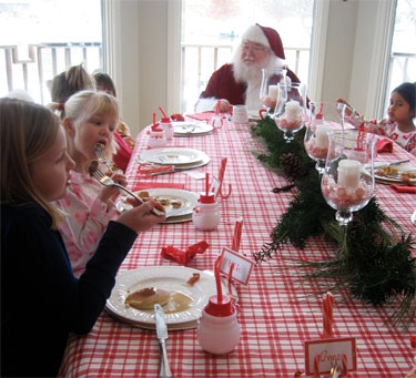 Breakfast with Santa 2