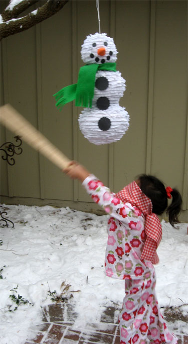 Breakfast with Santa 2009 Snowman Pinata 2
