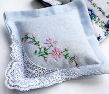 white and floral and floral print lavender sachets mother's day gift ideas