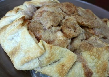 Rustic-Apple-Pie-1.jpg