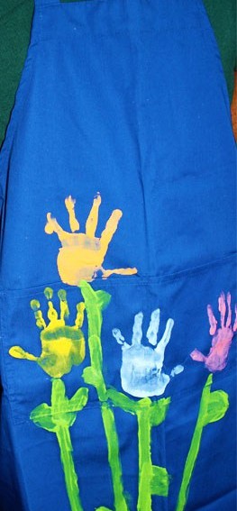 painted-apron-7.jpg