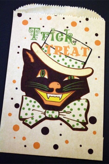 Trick-or-treat-printable-sack.jpg
