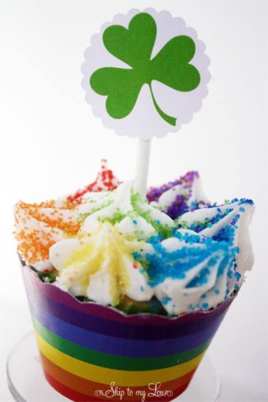 St-Patricks-Printable-Cupcake-Toppers-and-Wrappers.jpg