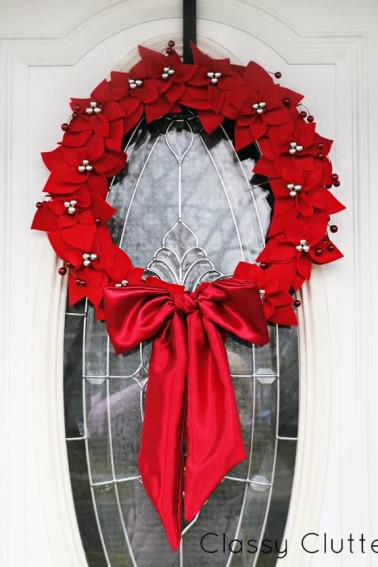 Felt-Poinsettia-Wreath_FINAL1.jpg