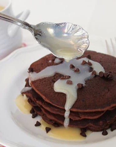 Chocolate-Chocolate-Chip-Pancakes2.jpg