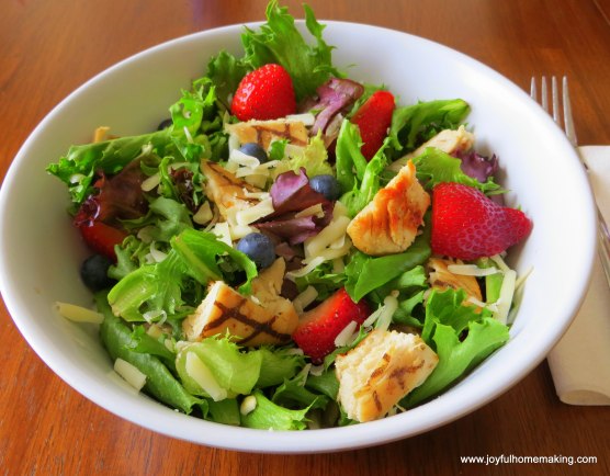 Wendy's Berry Almond Salad