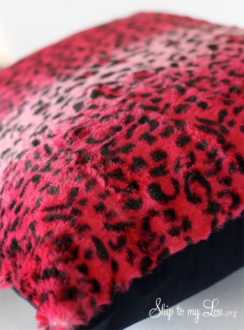 DIY Pillow cover DIY Pillow cover