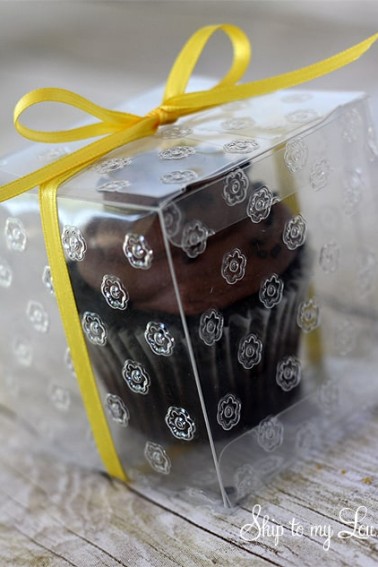 embossed-cupcake-box.jpg
