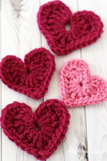 Crochet-Heart-Applique.jpg