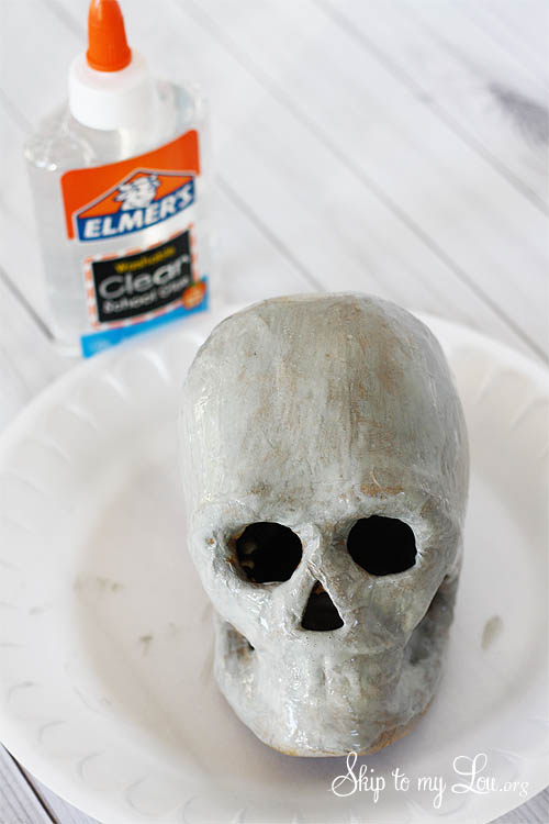 Halloween Wreath Tutorial Step 2