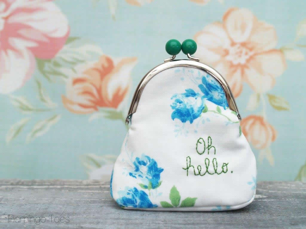 DIY Embroidered Coin Purse