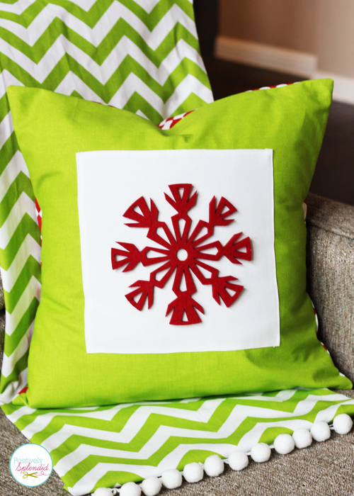 Easy Snowflake Pillow 