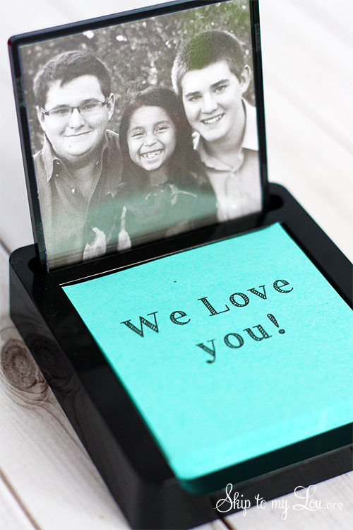 Post-it Note Photo Holder