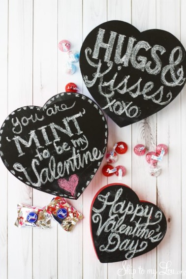 Chalkboard-Heart-Candy-Boxes.jpg