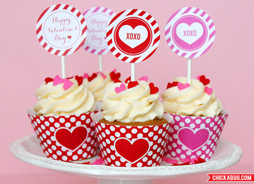 Free printable Valentine's Day cupcake wrapper & topper set designed by Chickabug for Skip to My Lou