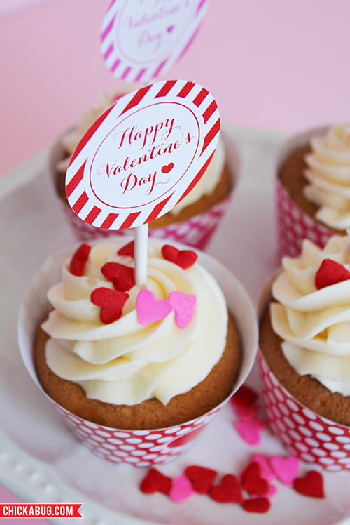 Free printable Valentine's Day cupcake wrapper & topper set designed by Chickabug for Skip to My Lou
