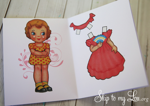 I am so excited to have teamed up with some talented gals to bring you some darling classroom Valentines.