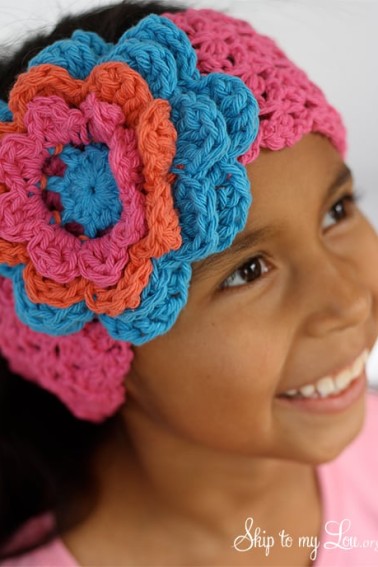 crochet flower head band on little girl skip to my Lou