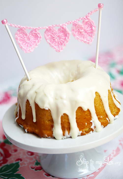crochet heart cake bunting