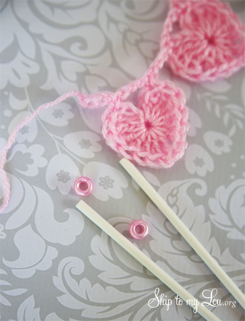 heart crochet cake bunting tutorial