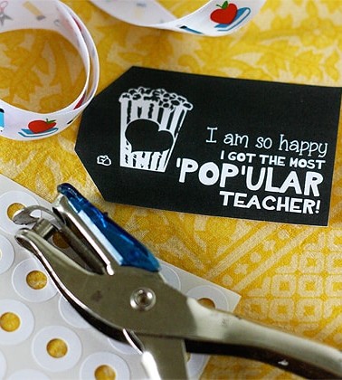 popular-teacher-gift-step-1.jpg