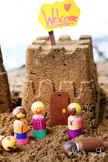 sand-castle-wooden-embelishments.jpg