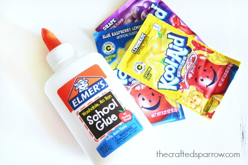 diy-scented-colored-glue