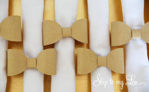 Bow napkin rings with Cricut