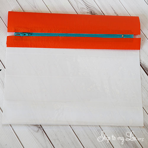 duct tape pencil bag putting in the zipper