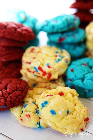 red-white-and-blue-cookies-fourth-of-july.jpg