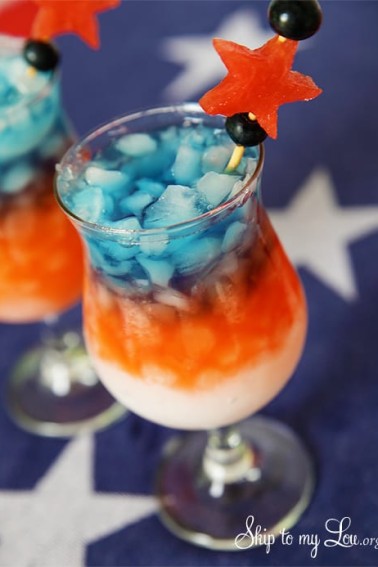 red-white-and-blue-layerd-drink.jpg