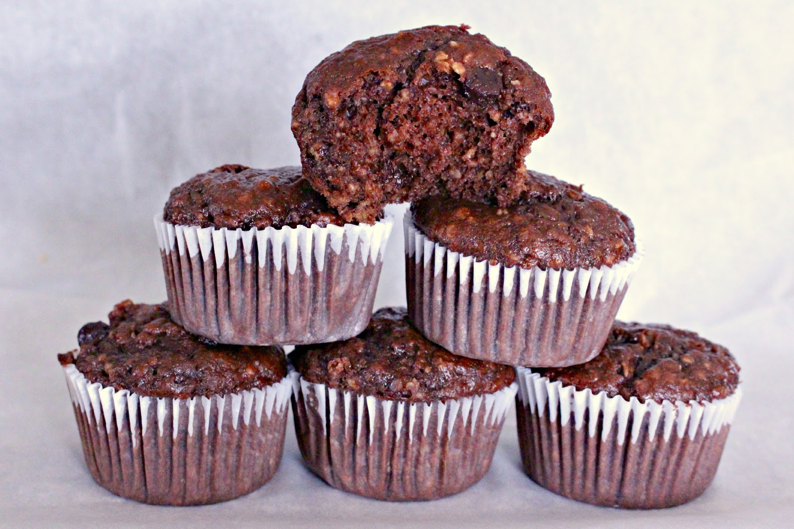 banana oatmeal chocolate hemp seed muffins