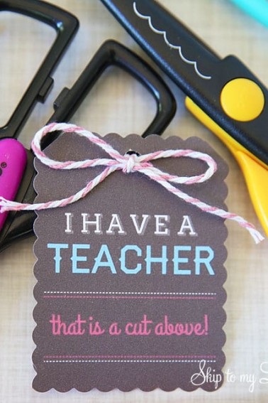 teacher-gift-with-clever-saying-for-scissors.jpg