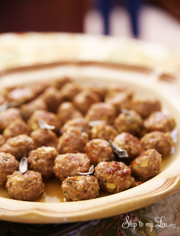Maple-Apple-Glazed Breakfast Meatballs