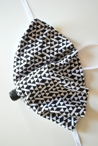 Hand Sanitizer Cozy Tutorial + Pattern  // lemon squeezy home
