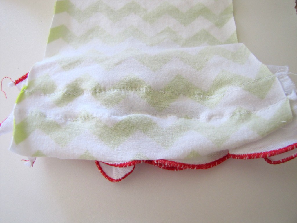 ruffled leg warmers tutorial