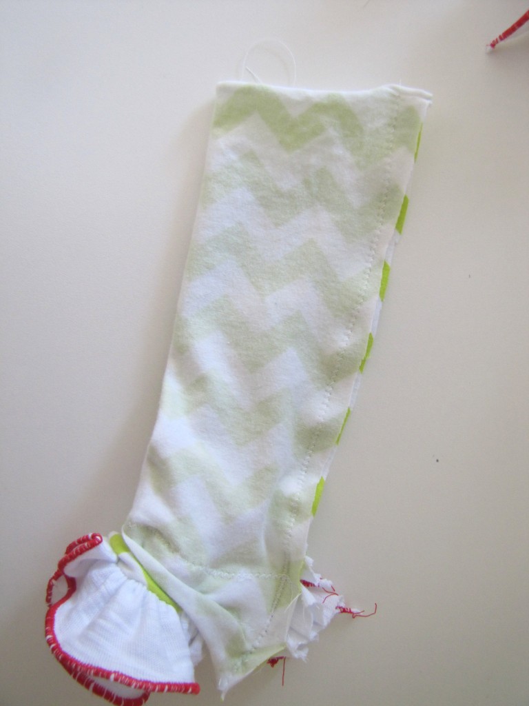 fancy ruffled leg warmers tutorial